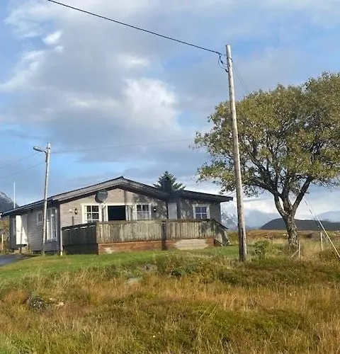 Ferienhaus Lofoten's Panoramic Views