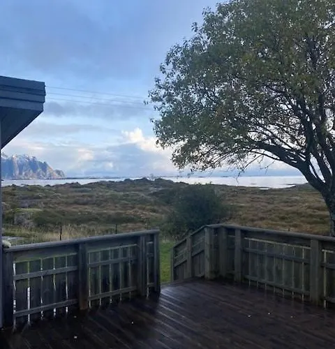 Lofoten's Panoramic Views Vestvagoy