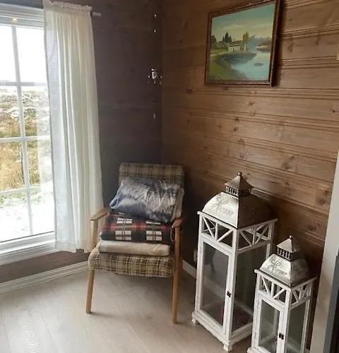 Lofoten's Panoramic Views Ferienhaus Vestvagoy
